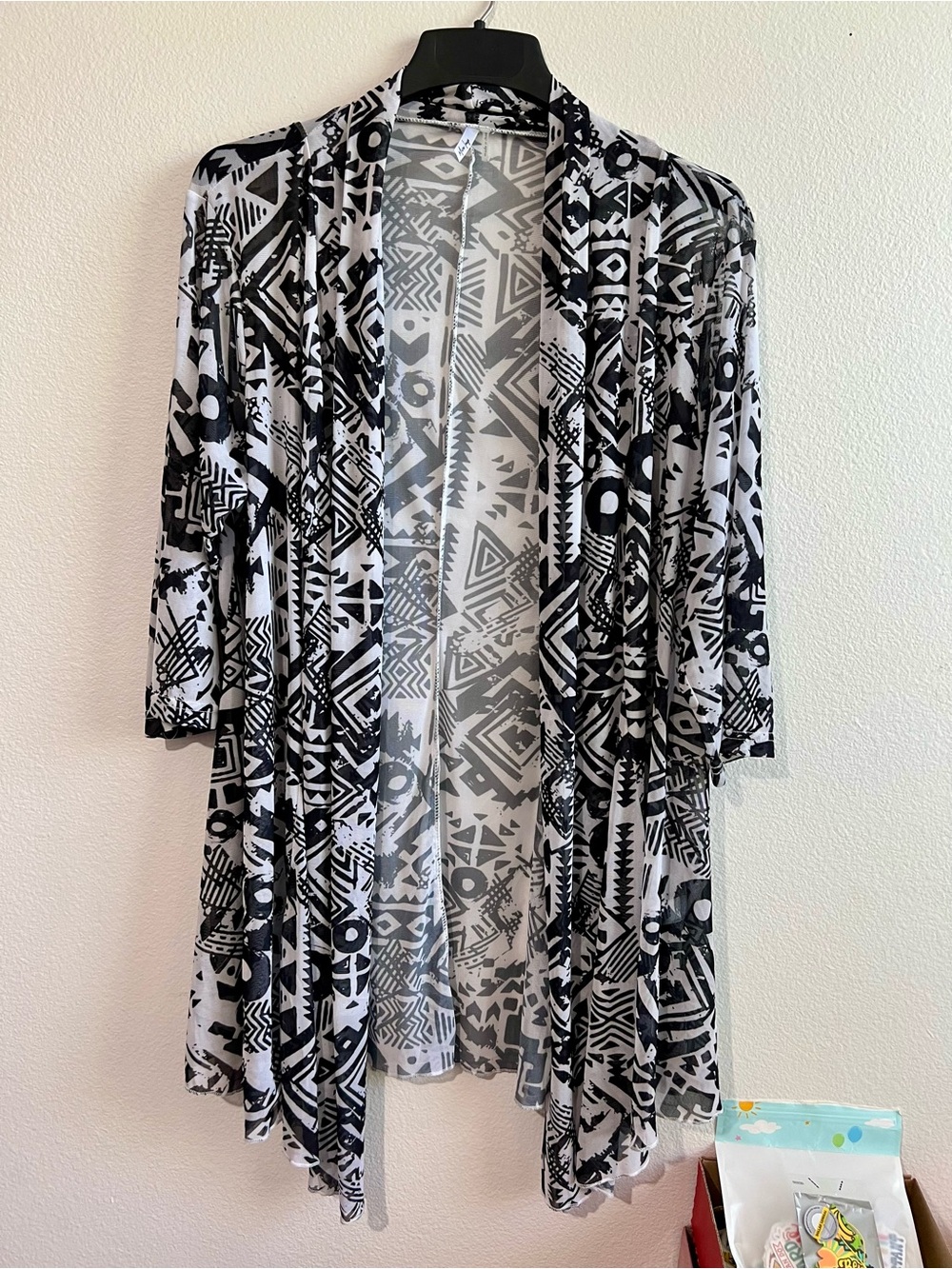 Black & White Geometric Open Front sheer Kimono Stlyle Cardigan Or Swim Cover